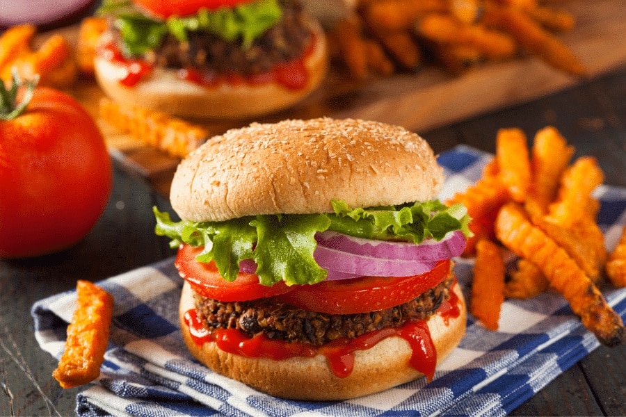 Spicy Black Bean Burgers The Total Household Will Take pleasure in, Assured!