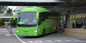 luxury bus travel